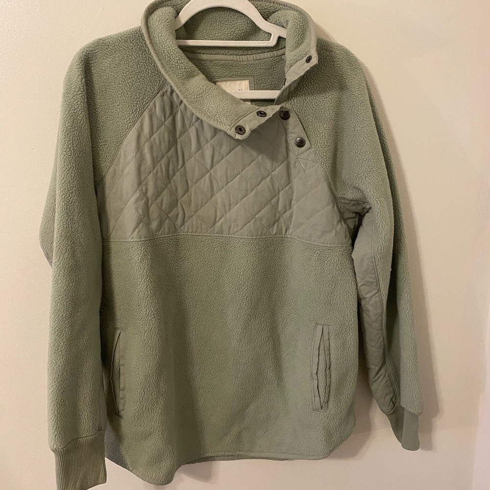 Abercrombie Multi-Fabric Pullover